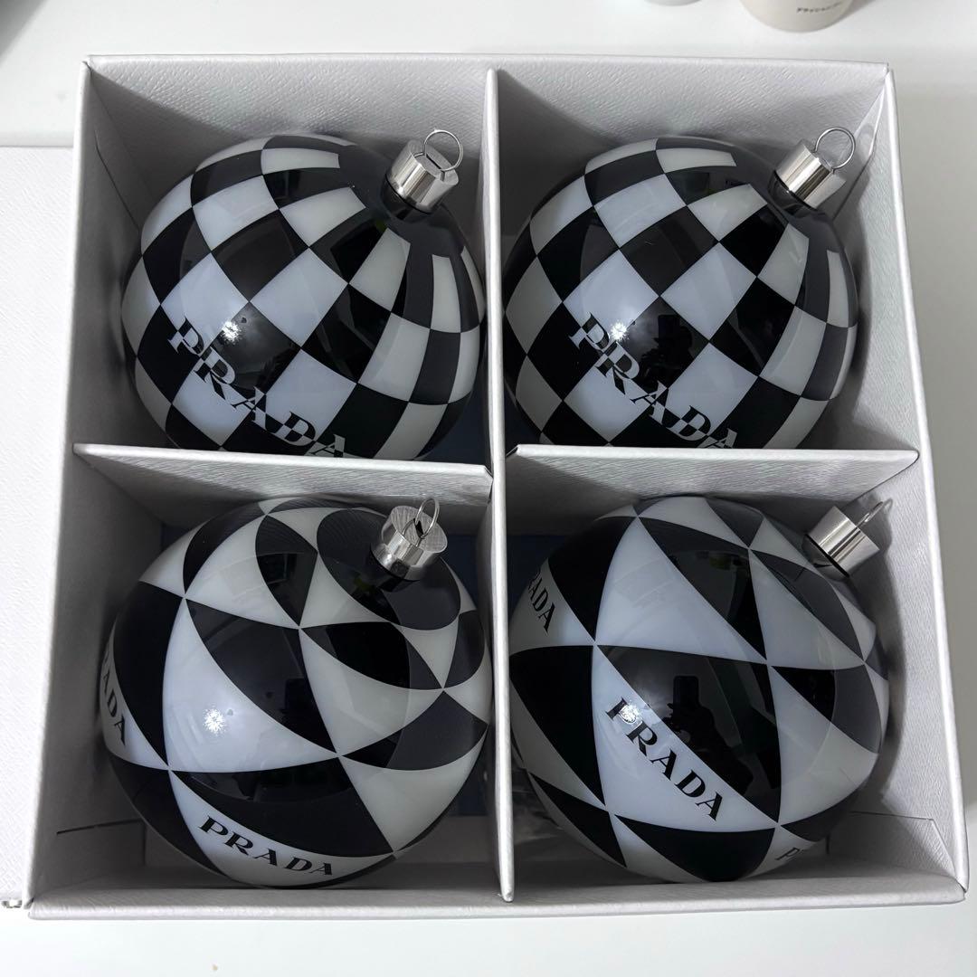 希少　PRADA プラダ　オーナメント