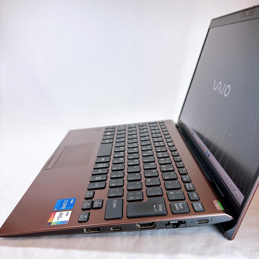 ★超軽量880g★12.5インチ VAIO SX12法人モデル 16GB 902