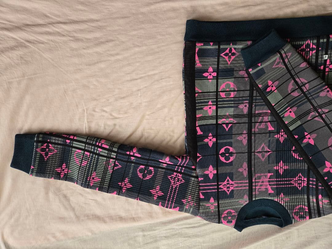 【鑑定済み】LOUIS VUITTON チェック柄トレーナー L