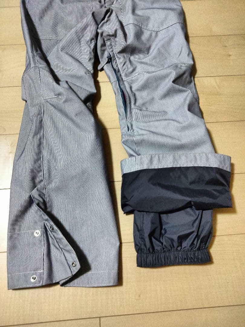 スノーボードウェア　パンツ　新品　更新
