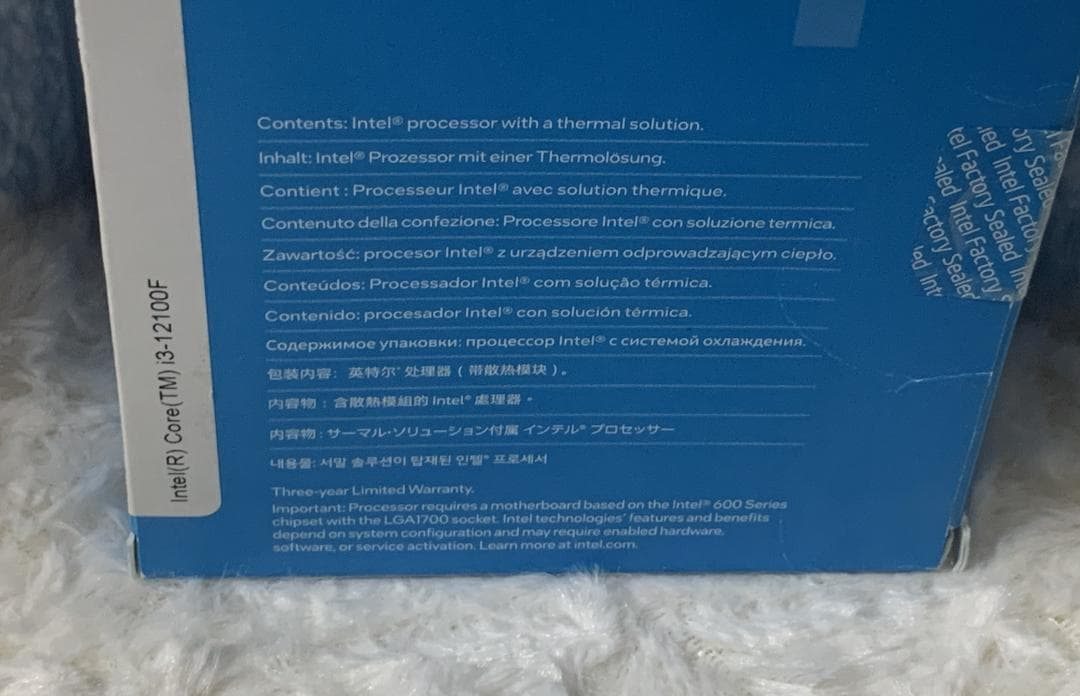 高性能 Intel Core i3-12100F 第12世代