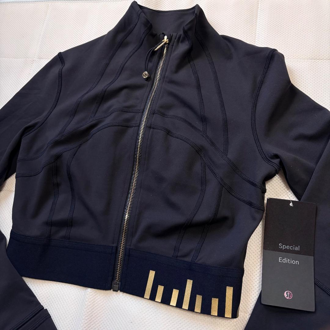 新品19800円 限定品 ルルレモン ディファイン ジャケット クロップ 6 黒