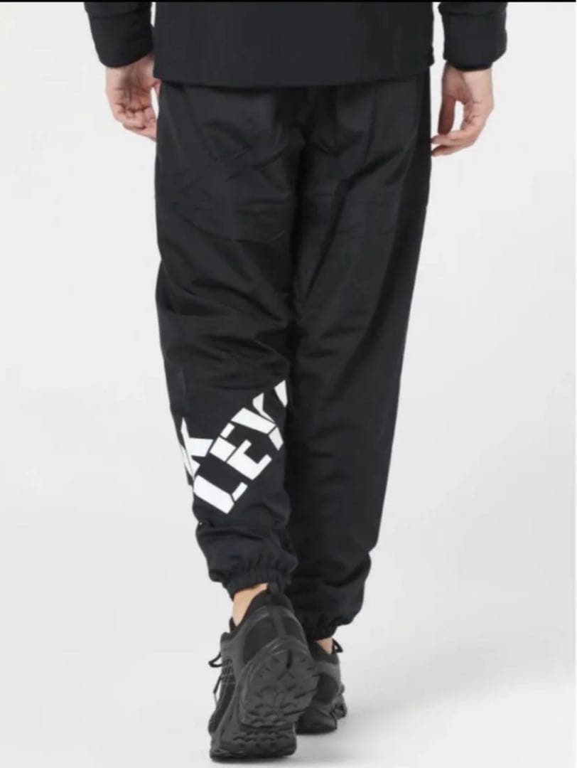 オークリー　メンズ　ウィンドブレーカー　軽量　撥水　ブラック　黒　上下　M