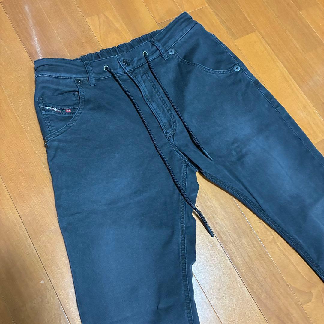 ディーゼル　最新定番カラーブラック　ジョグジーンズ　30インチ　436