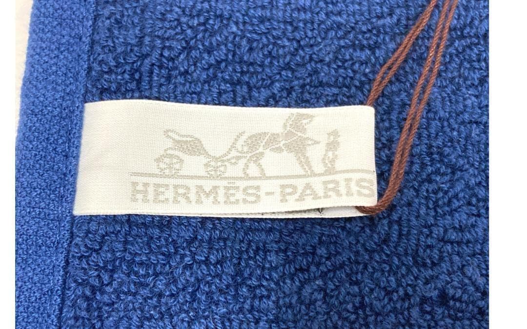 HERMES タオルハンカチ 青 約33cm