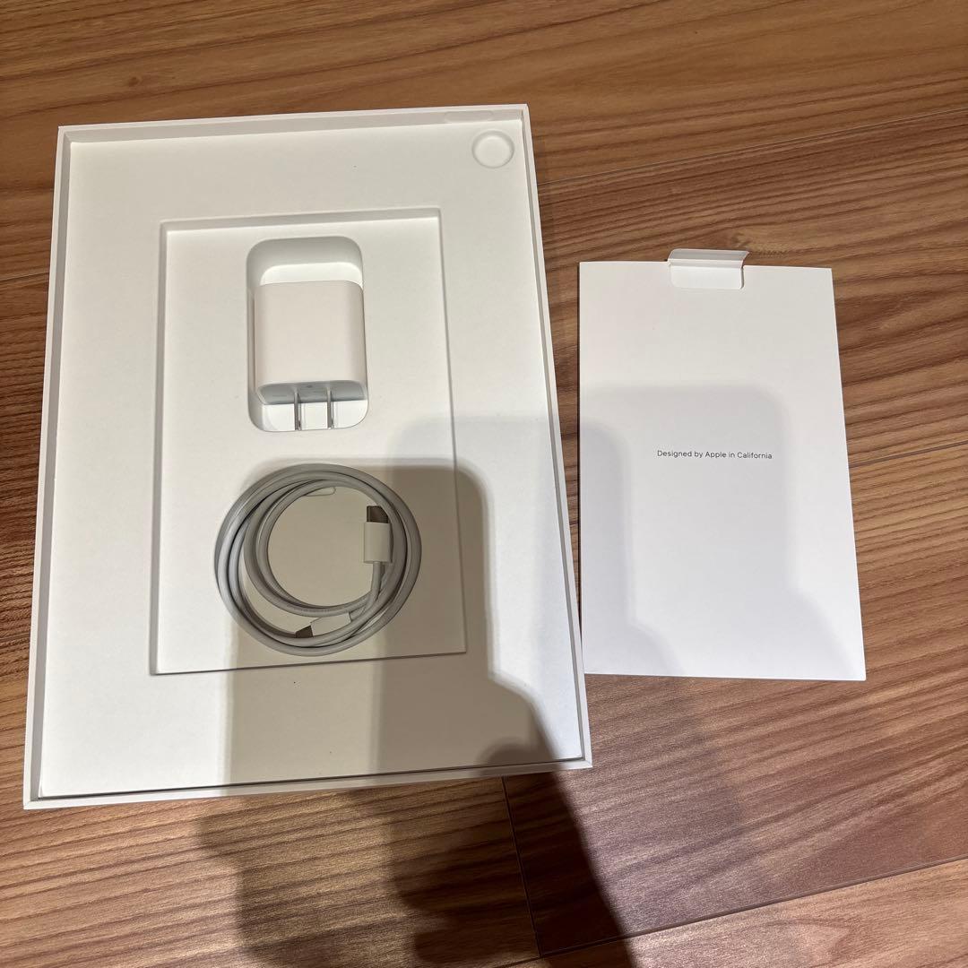 iPad Air (第5世代) 64GB Wifiモデル　スペースグレー