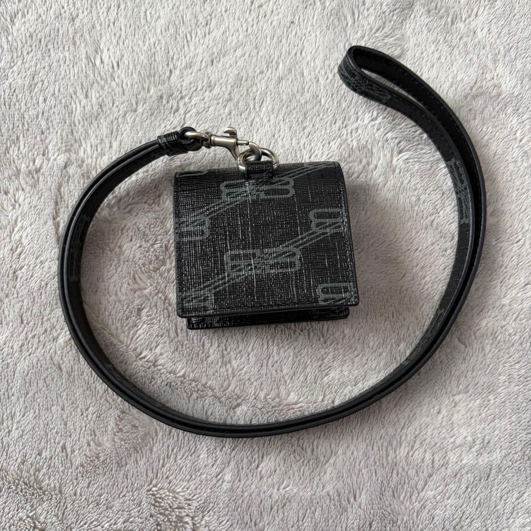 BALENCIAGA AirPodsケース　第3世代　ホルダーストラップ