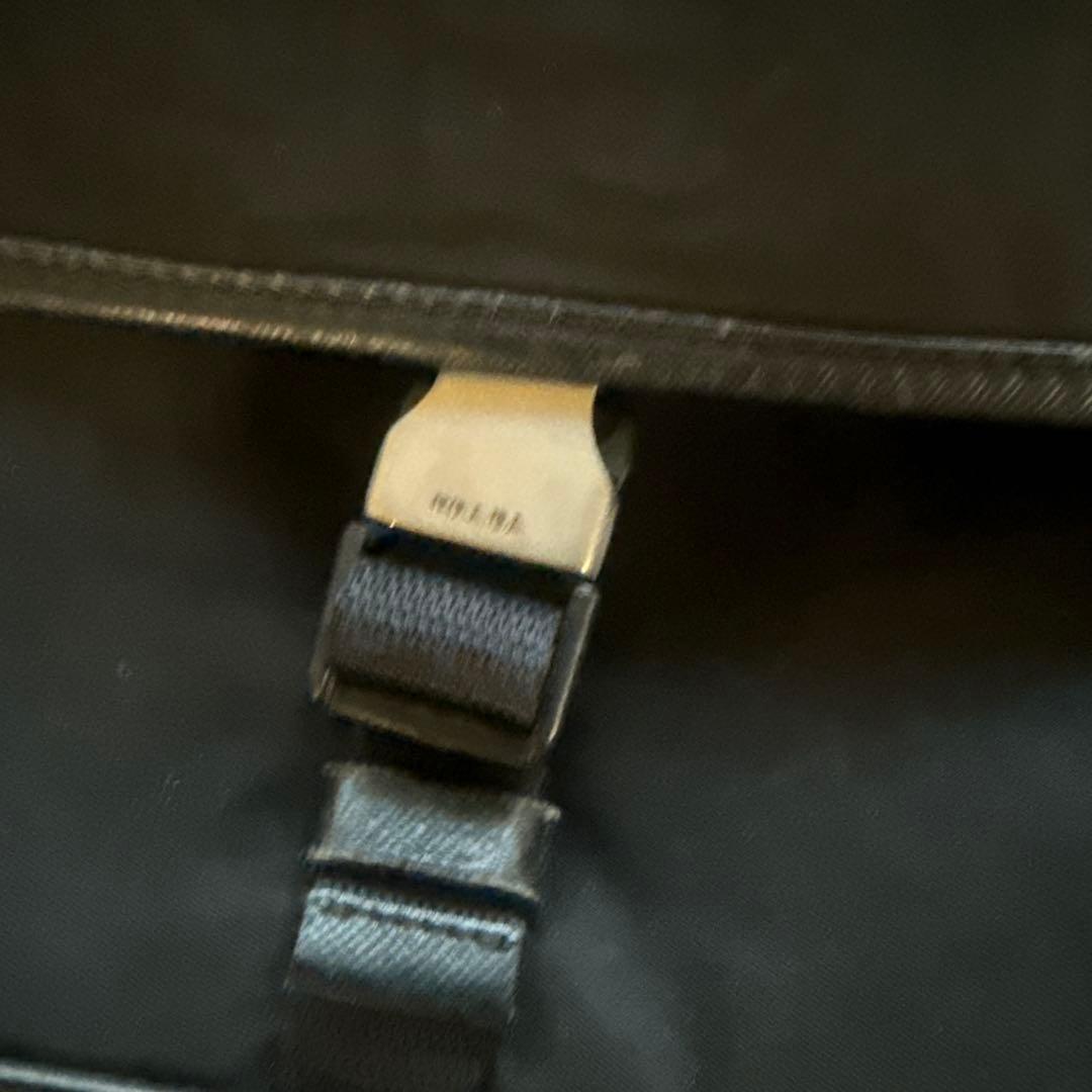 PRADA プラダ ショルダーバッグ メッセンジャーバッグ 斜め掛け V166