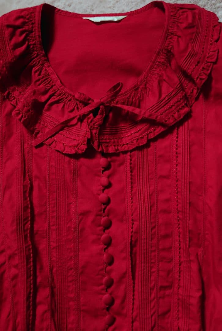 ピンクハウス♡レッド 丸襟フリル付きブラウス