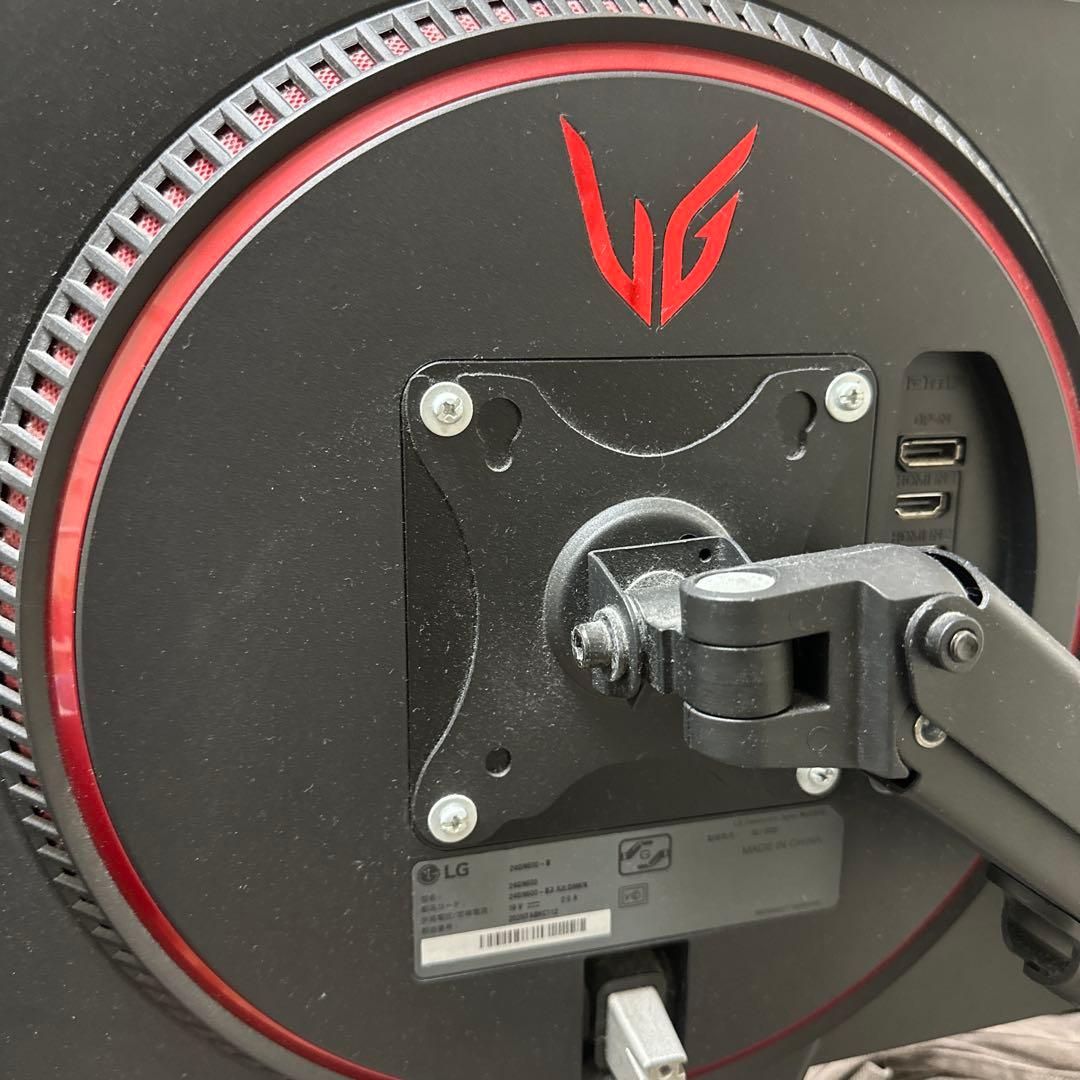 LG ゲーミングモニター　モニターアーム付き