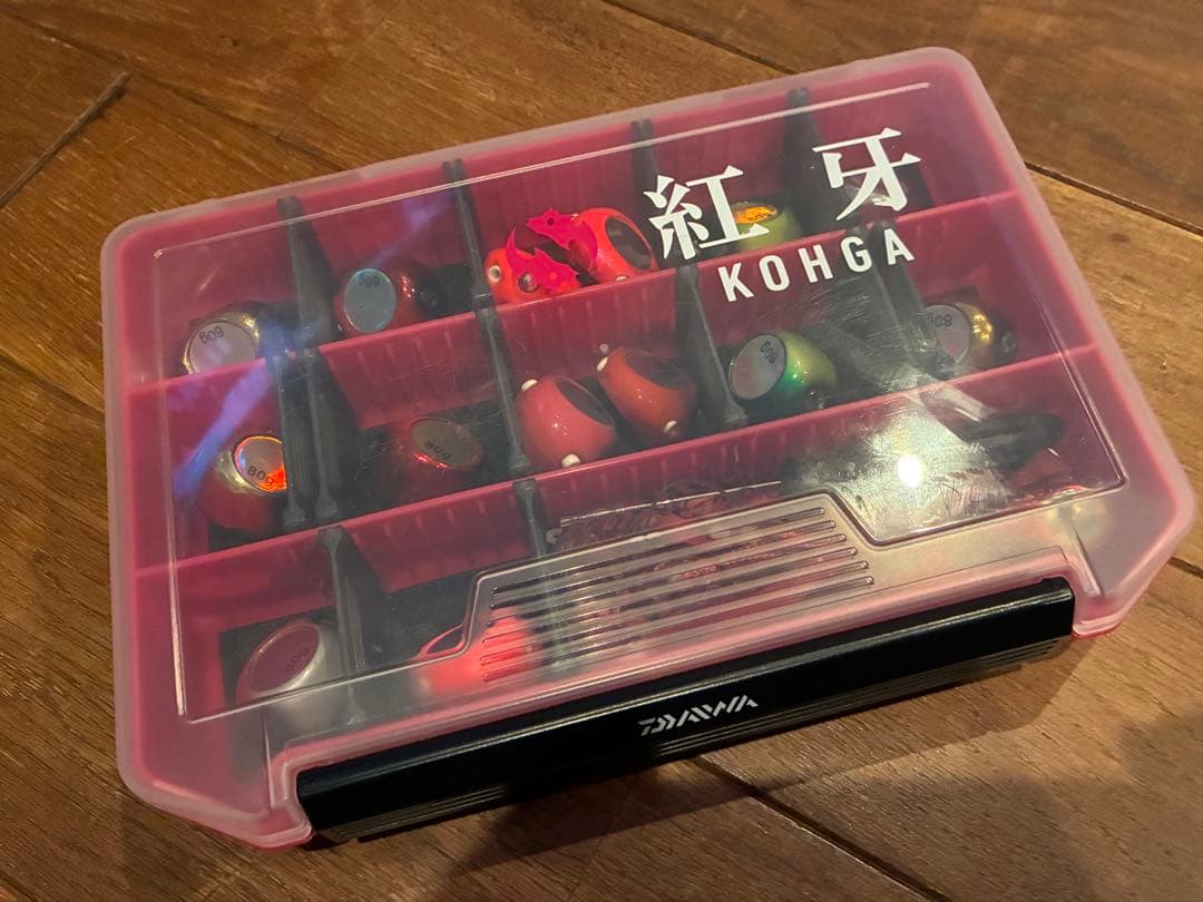 ダイワ 紅牙 タイラバヘッド ケース付き