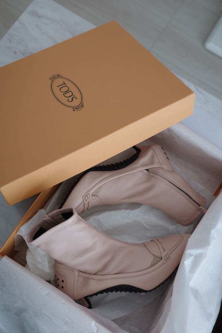 新品未使用☆ TOD’S × アレッサンドロデラクア ブーツ