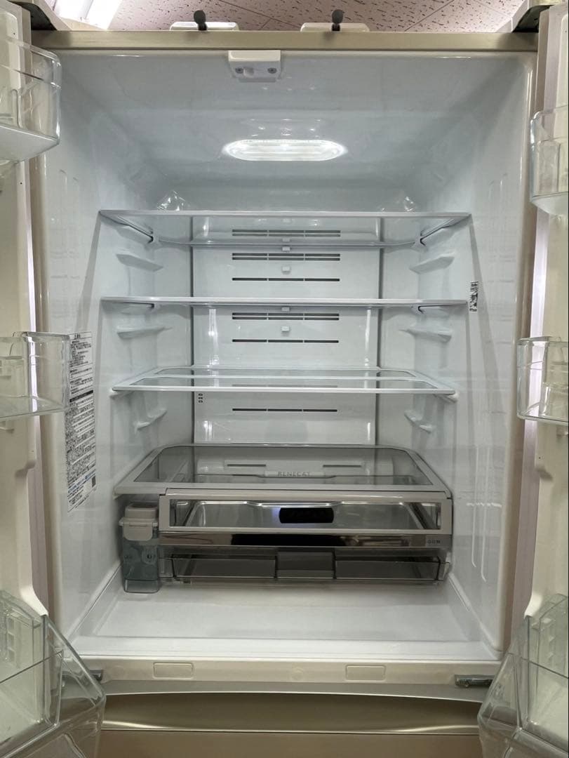 冷蔵庫 TOSHIBA 6ドア 462L 2017年 GR-K460FW(ZC)