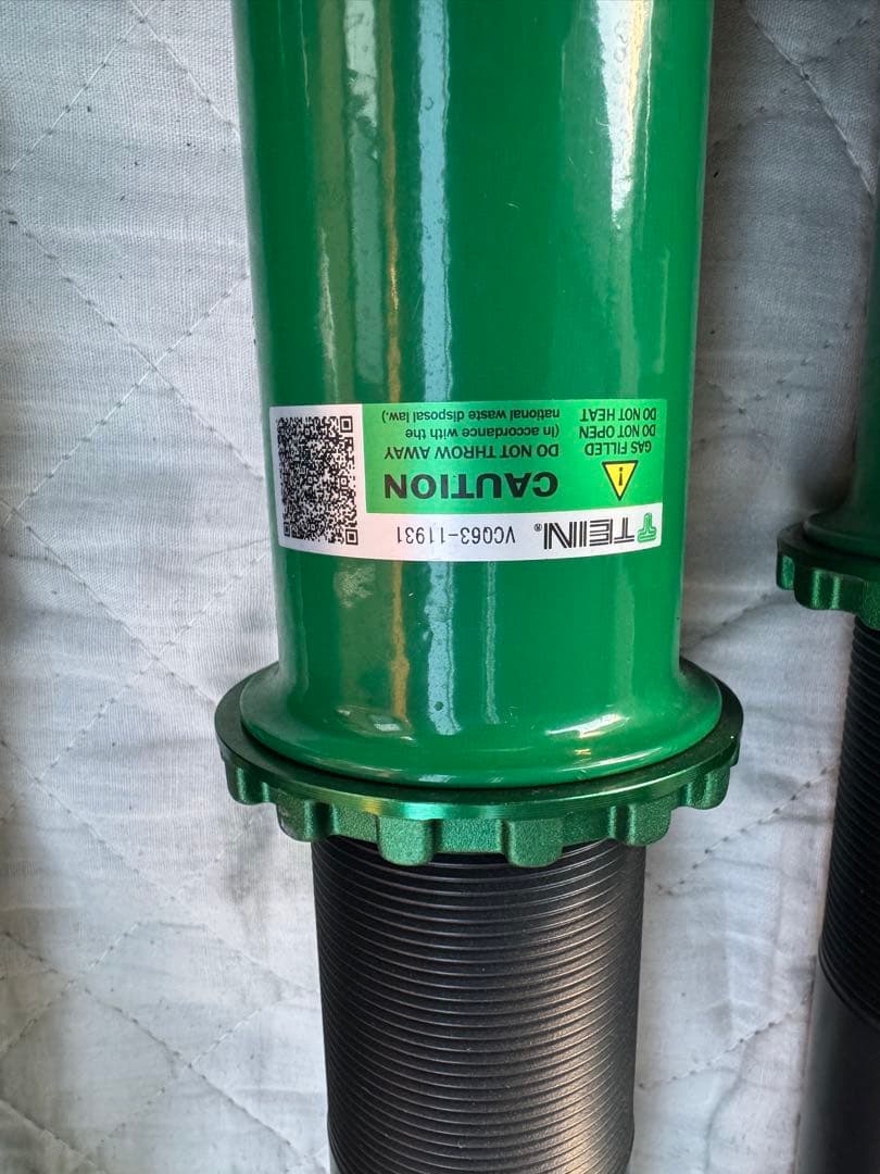 ほぼ新品 TEIN 車高調 レクサス GS300h AWL10