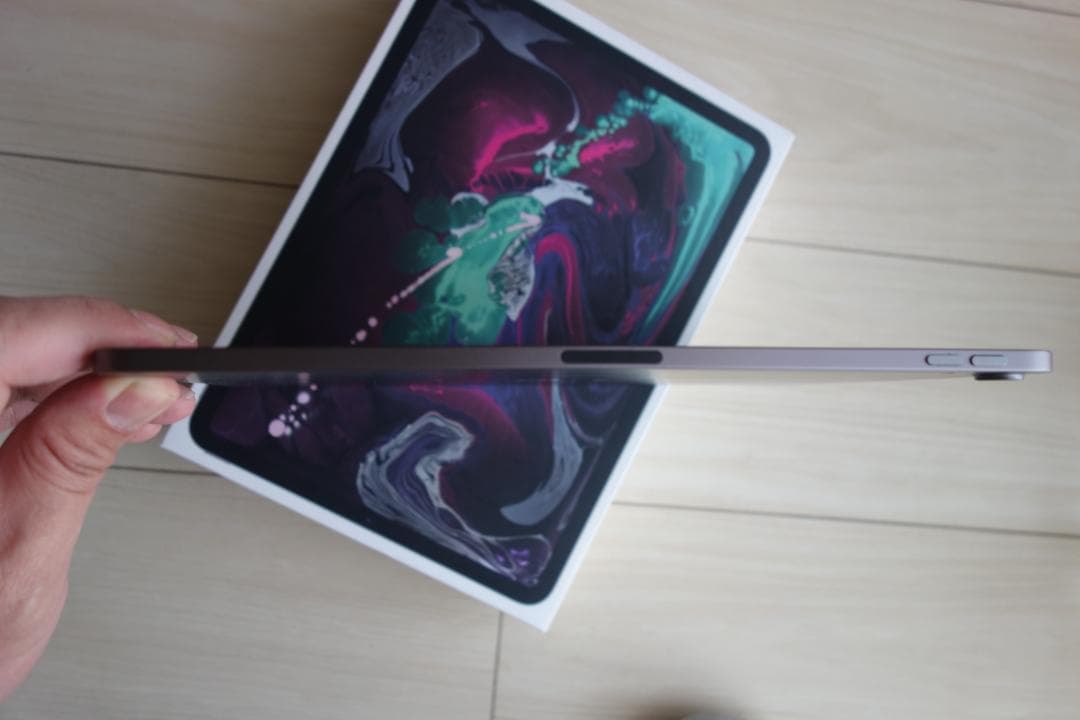 iPad Pro 11インチ Wi-Fiモデル 64GB（ジャンク品）