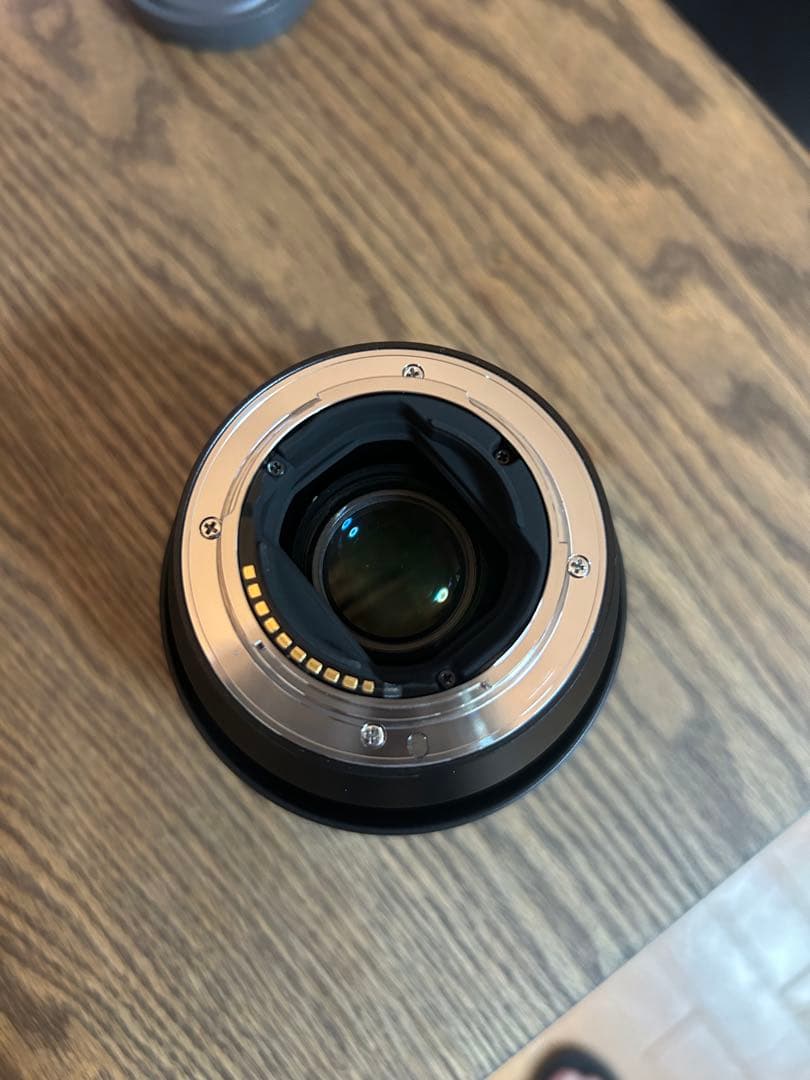 美品・箱付きSONY FE 85mm F1.8 SEL85F18 フードキャップ