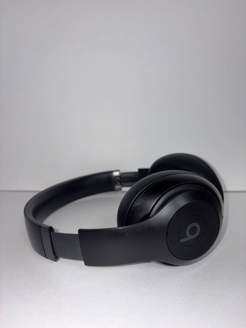 Beats StudioPro ブラック ワイヤレスヘッドホン