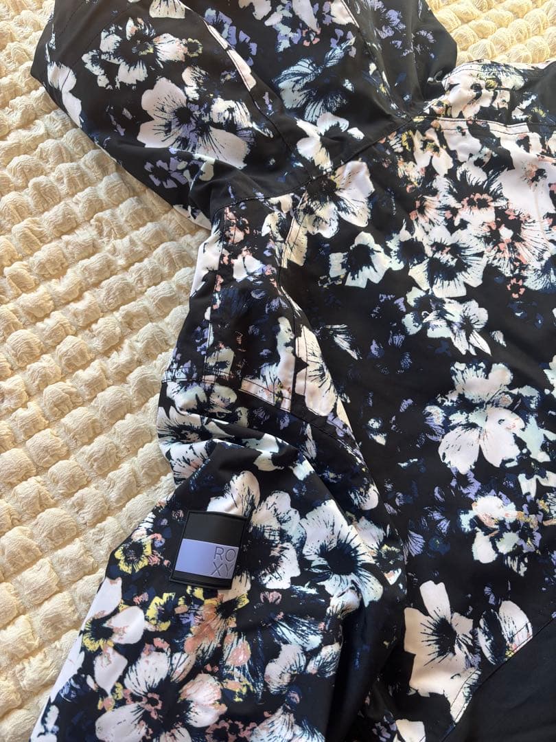 ROXY スノーボードウェア ジャケット レディース プルオーバー　美品　M