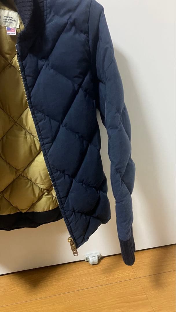 今日中値引きCrescent DownWorks ネイビー ダウンジャケット S