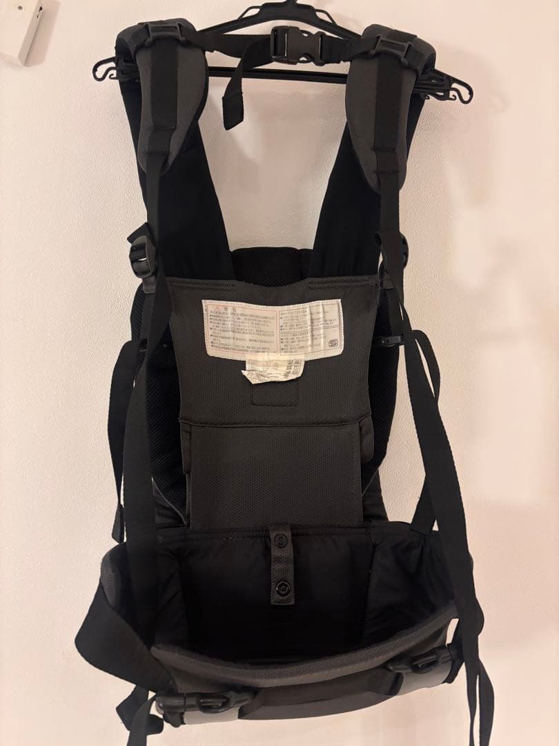 アンジェレッテ ベビーキャリア オン抱っこ紐　グレー　よだれパッド付き