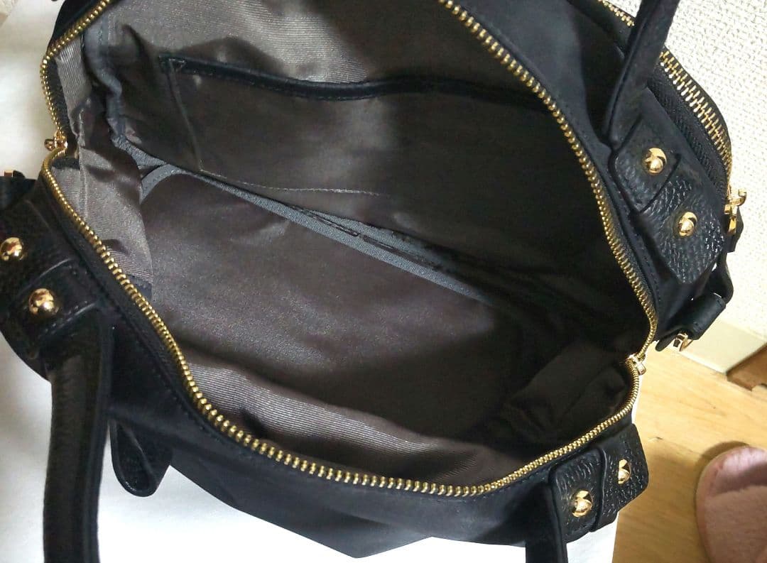 naomi　HAYNI 第3世代・改良版 ミニ ナイロンロシェ ショルダー