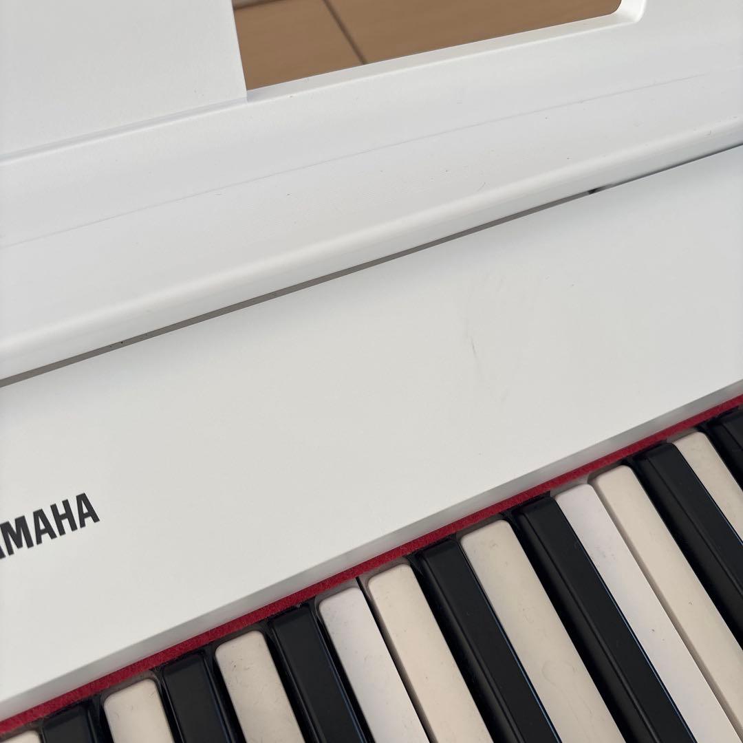 ヤマハ 電子キーボード 22年製　NP-12WH ヘッドホン付