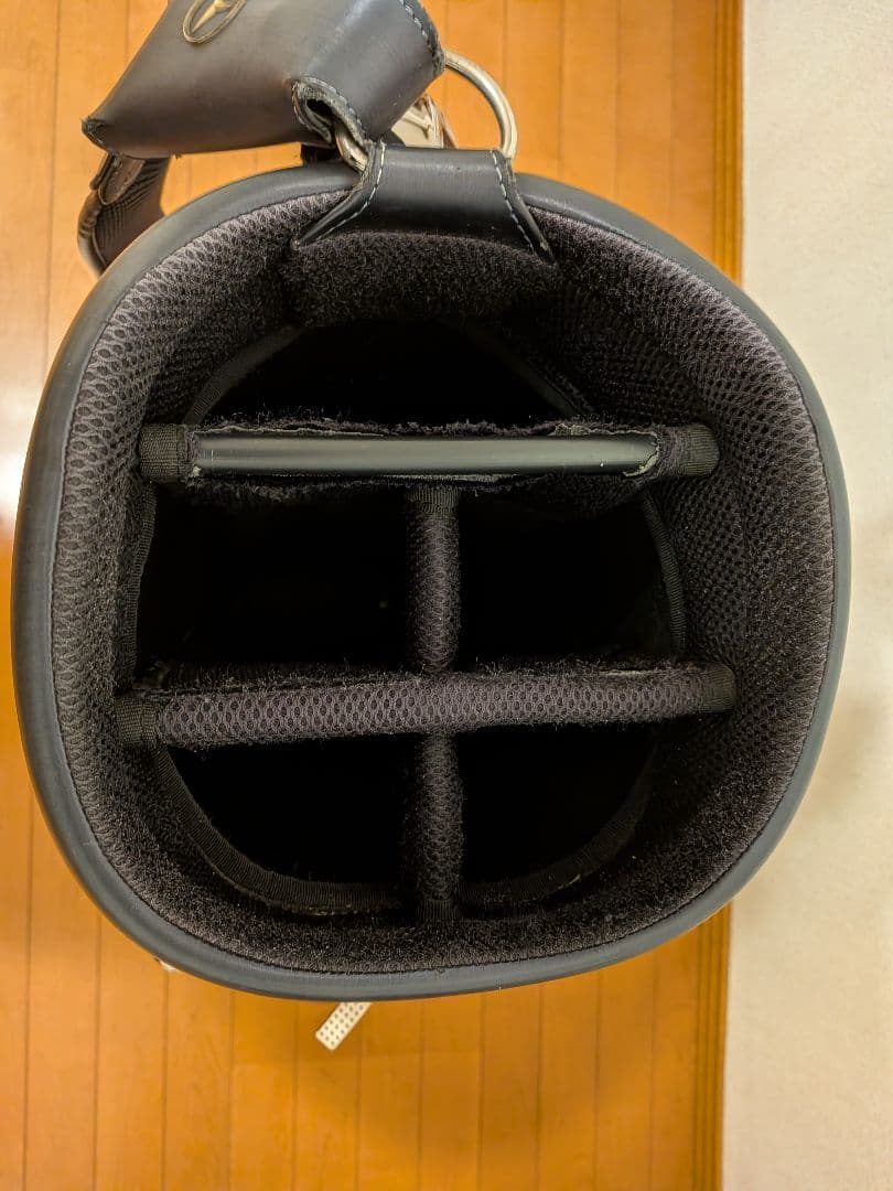 Titleist Mercedes-Benz ゴルフバッグ