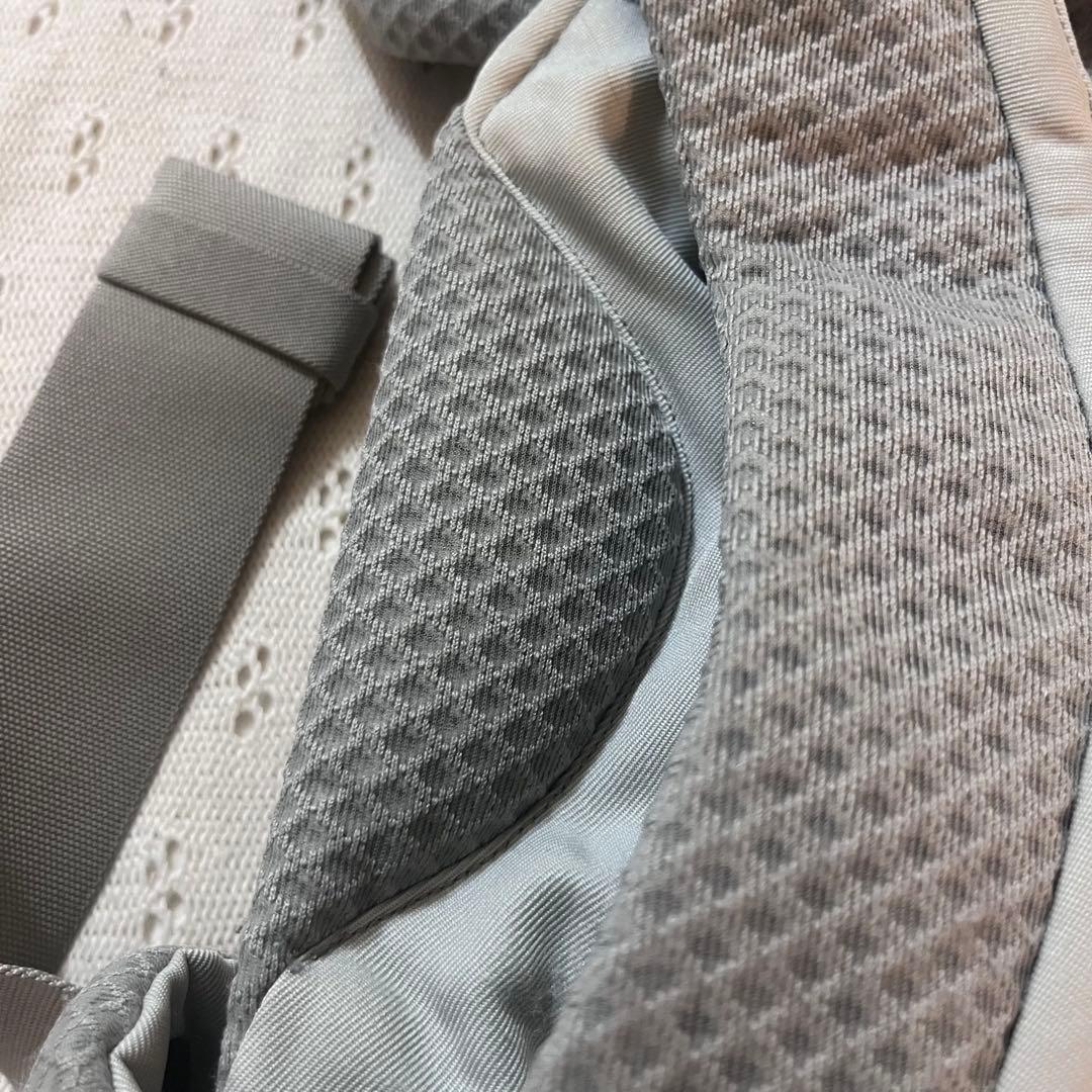 オムニブリーズ　エルゴベビー　パールグレー