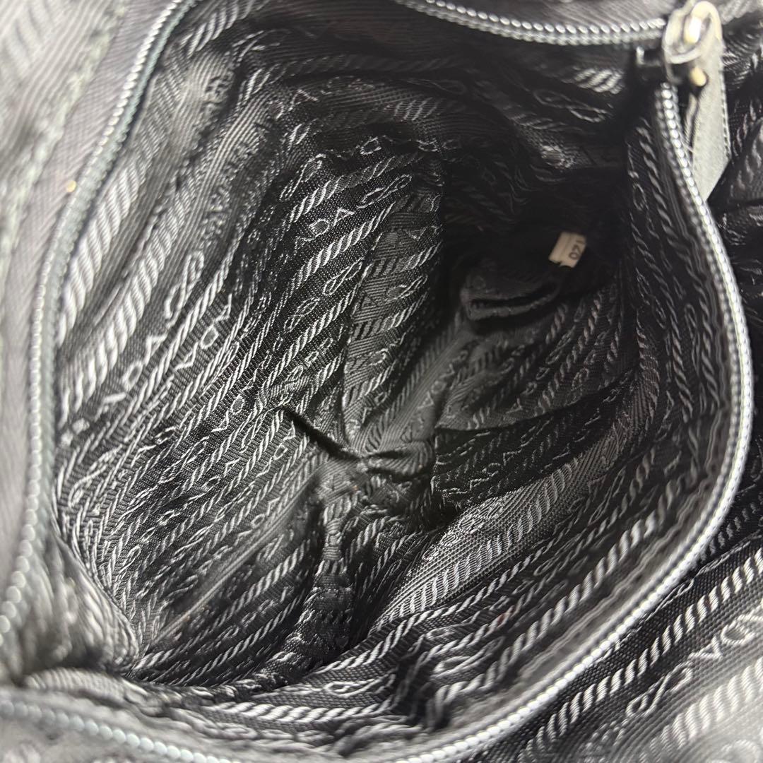 【美品】PRADA プラダ ミニボストンバッグ 三角ロゴ ナイロン 黒 白タグ