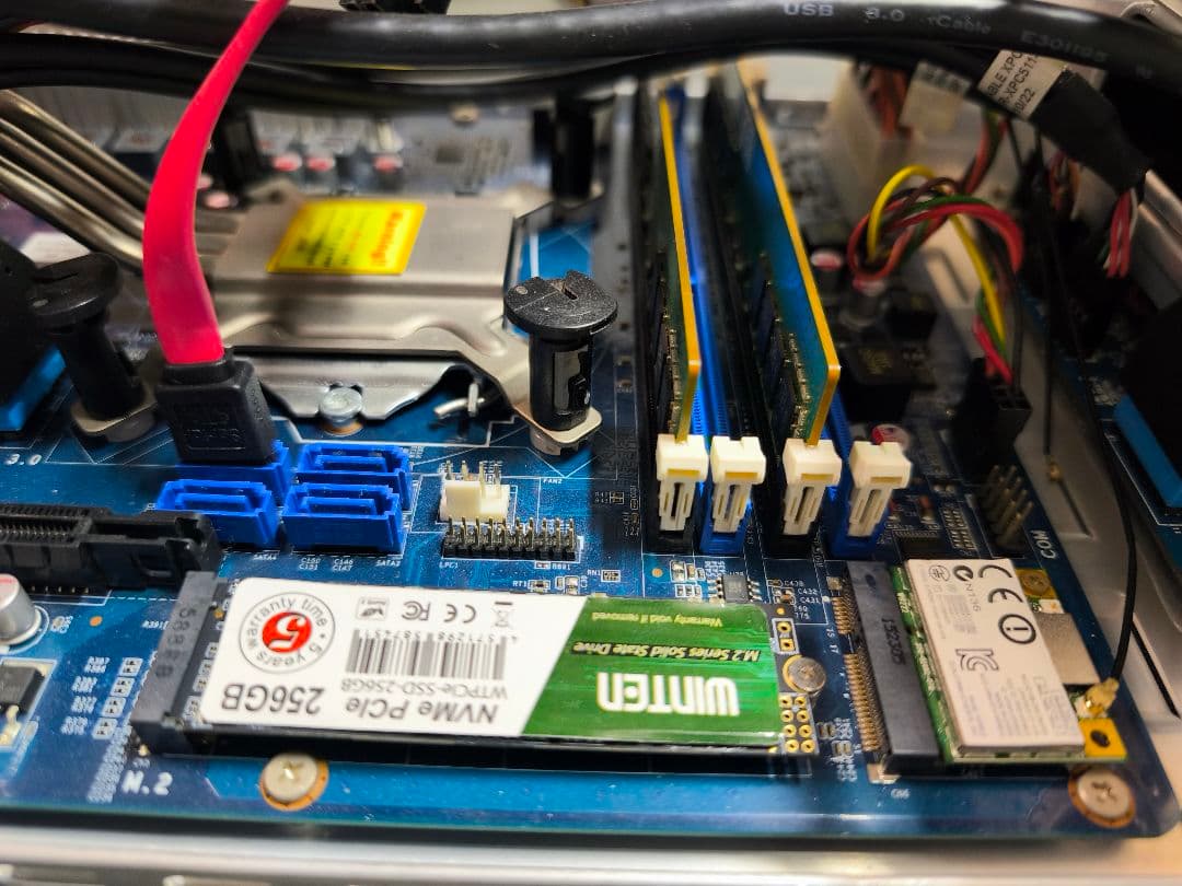 Shuttle XPC SH170R6 Core-i7搭載