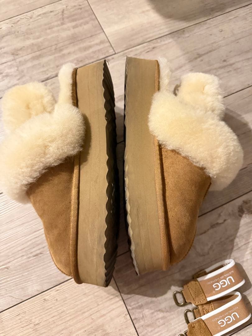 UGG ブラウン ムートンブーツ プラットフォーム スリッパ