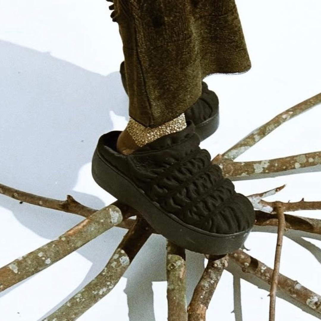 Subu odakha コラボ 厚底サンダル