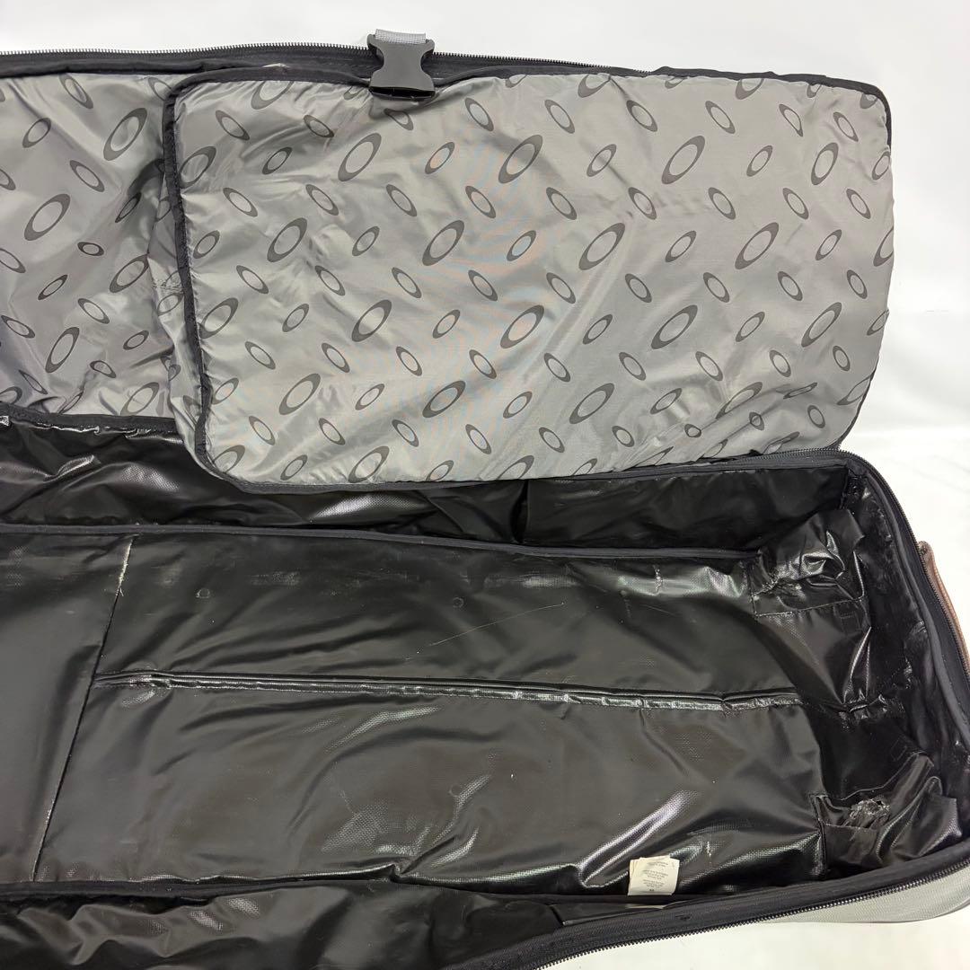 OAKLEY オークリー スノーボードケース キャスター付き