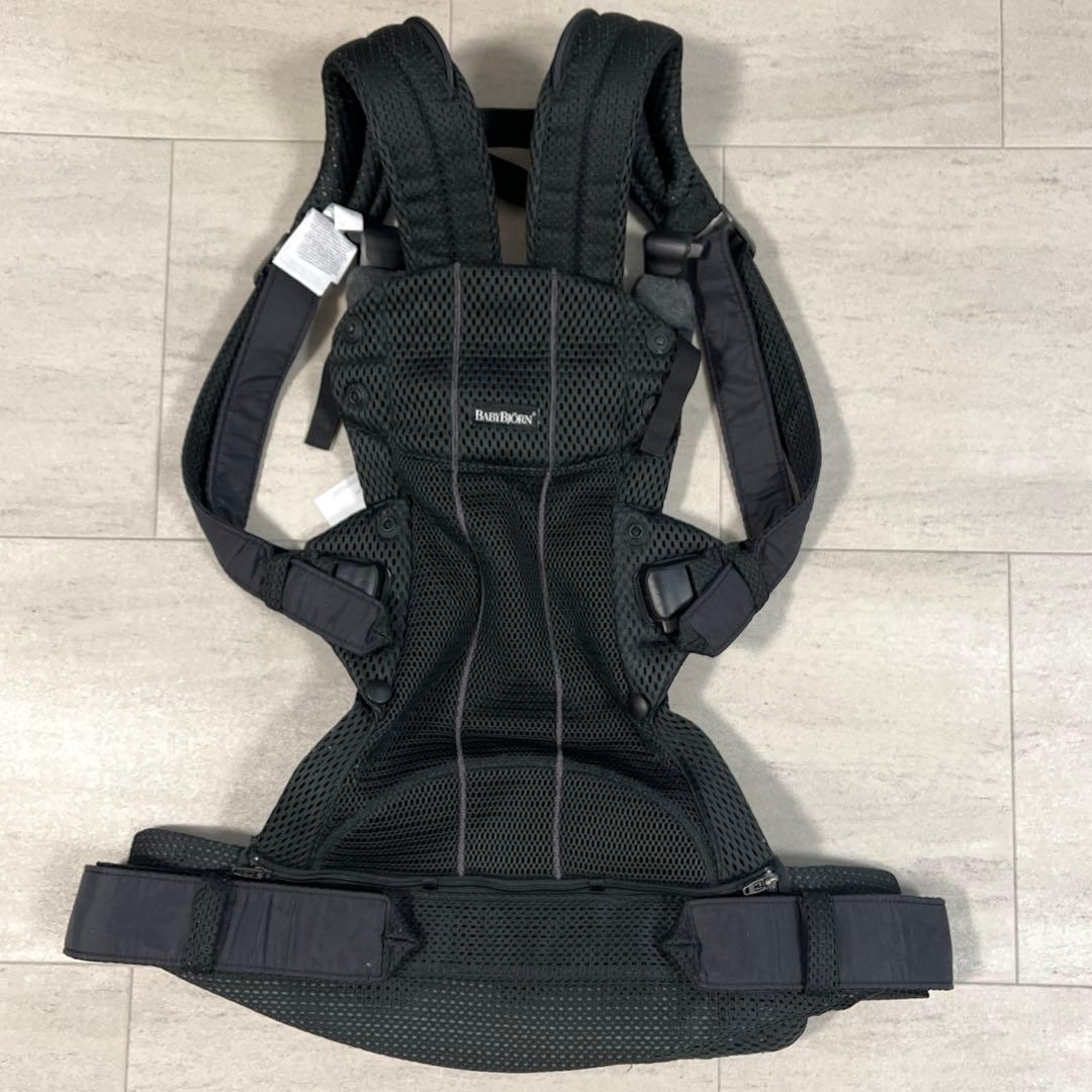 美品 ベビービョルン ハーモニー 抱っこ紐 メッシュ ワンカイエアー ブラック