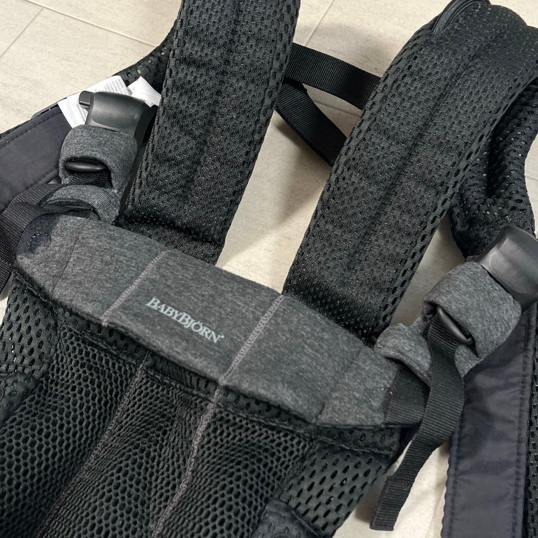 美品 ベビービョルン ハーモニー 抱っこ紐 メッシュ ワンカイエアー ブラック