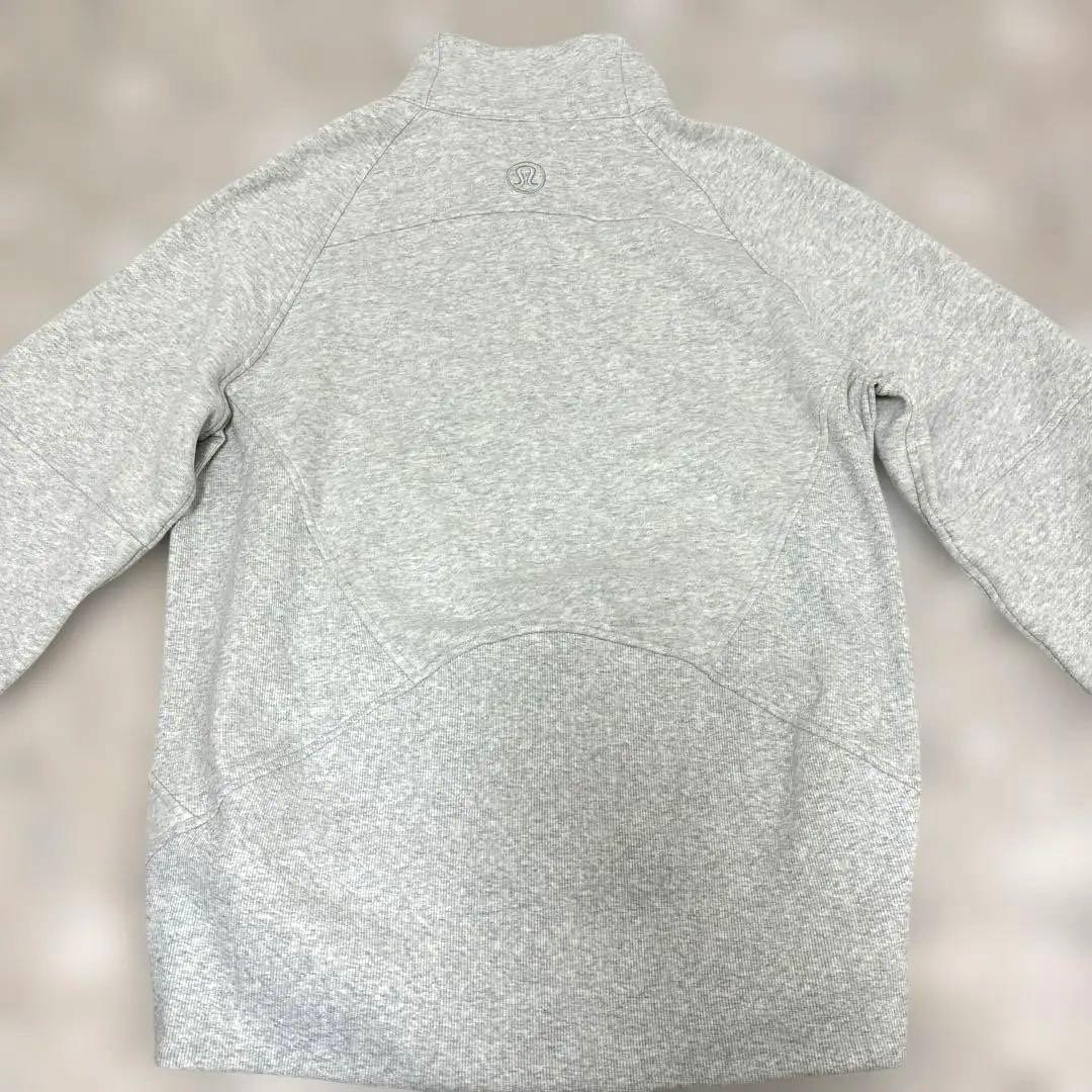 新作新品【Lululemon 】定価22000円ハーフジップライトグレー　L/M