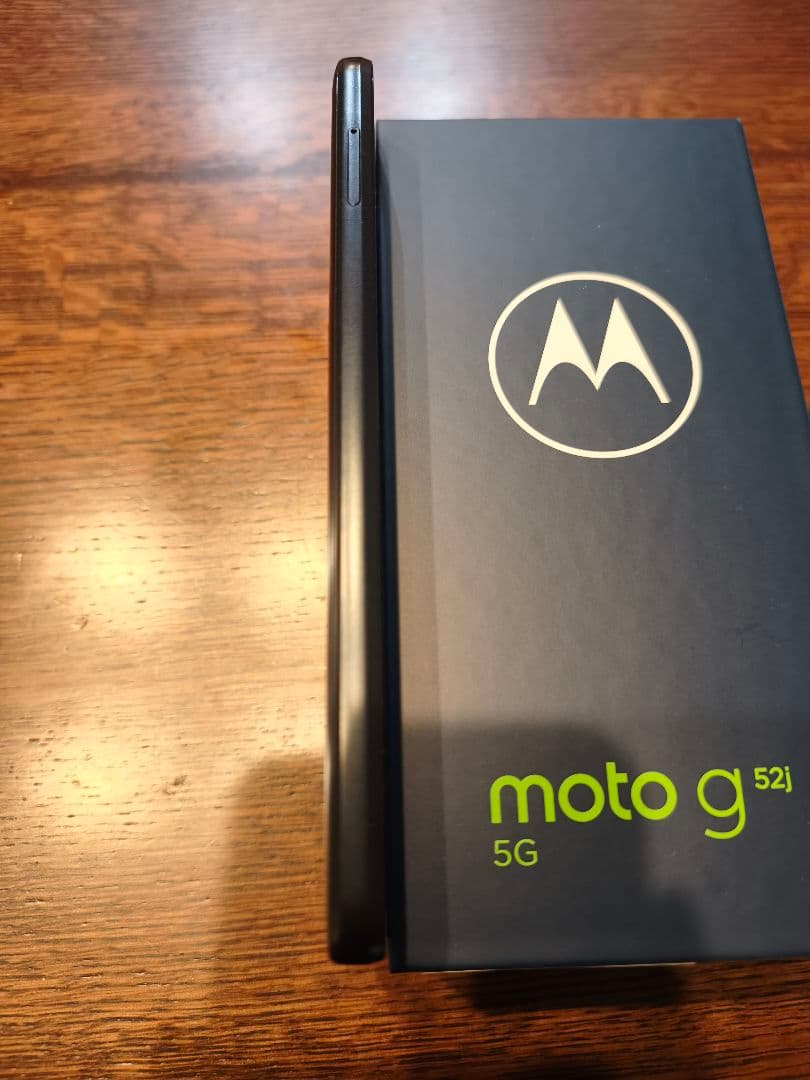 【美品】moto g52j 5G II (8GB/128GB) SIMフリー