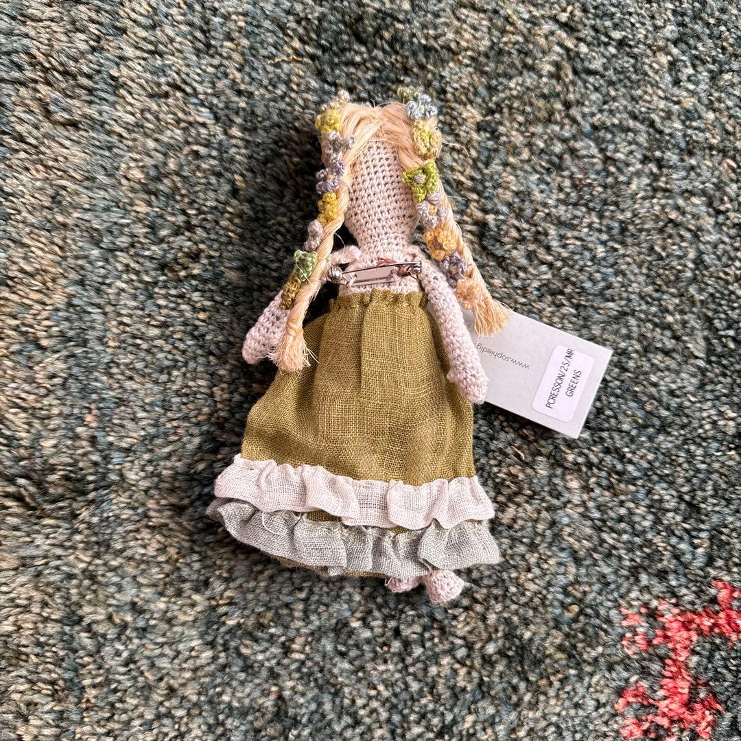 sophie digardのブローチ