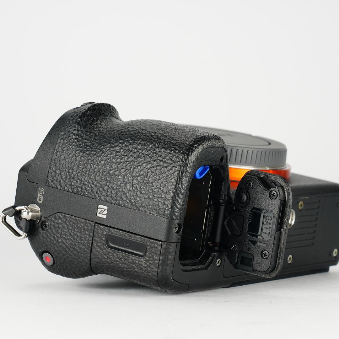 極美品！SONY α7II完全セット4,798回 フルサイズデビューに最適