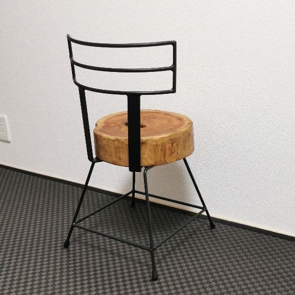 アイアンチェア