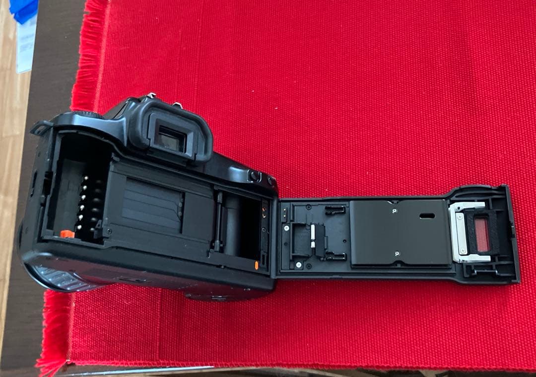 nikkor24-50mm 、Nikon f801 など