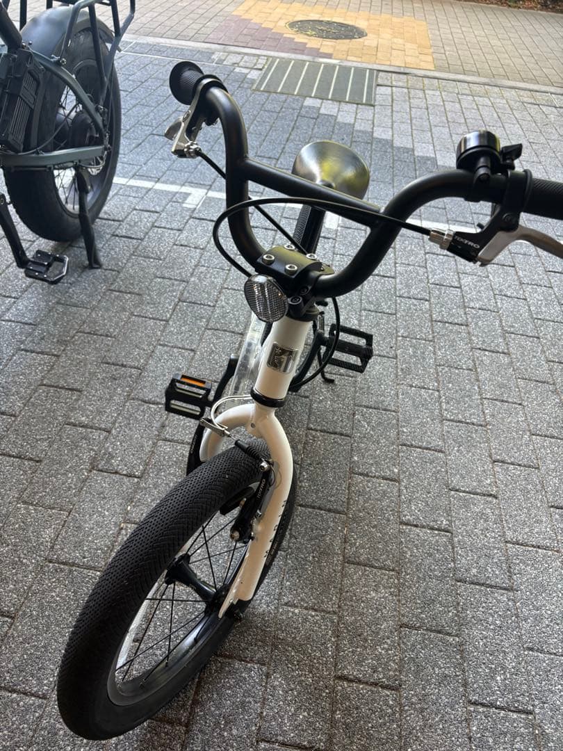 MARIN 16inch子供用自転車 ホワイト　補助輪付