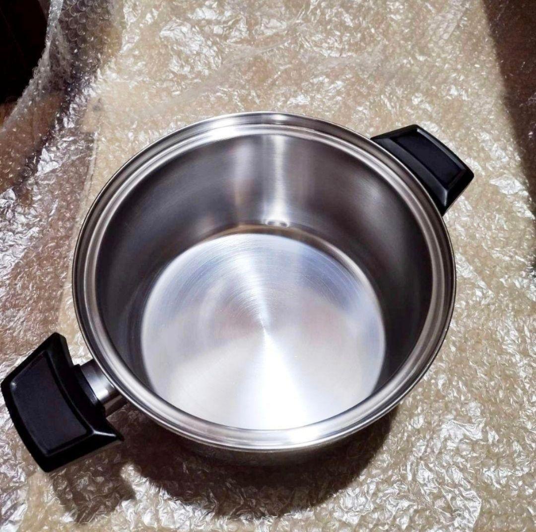 美品 IH対応　ロイヤルクイーン 4QT　蓋付き 4コート おまけ付き@