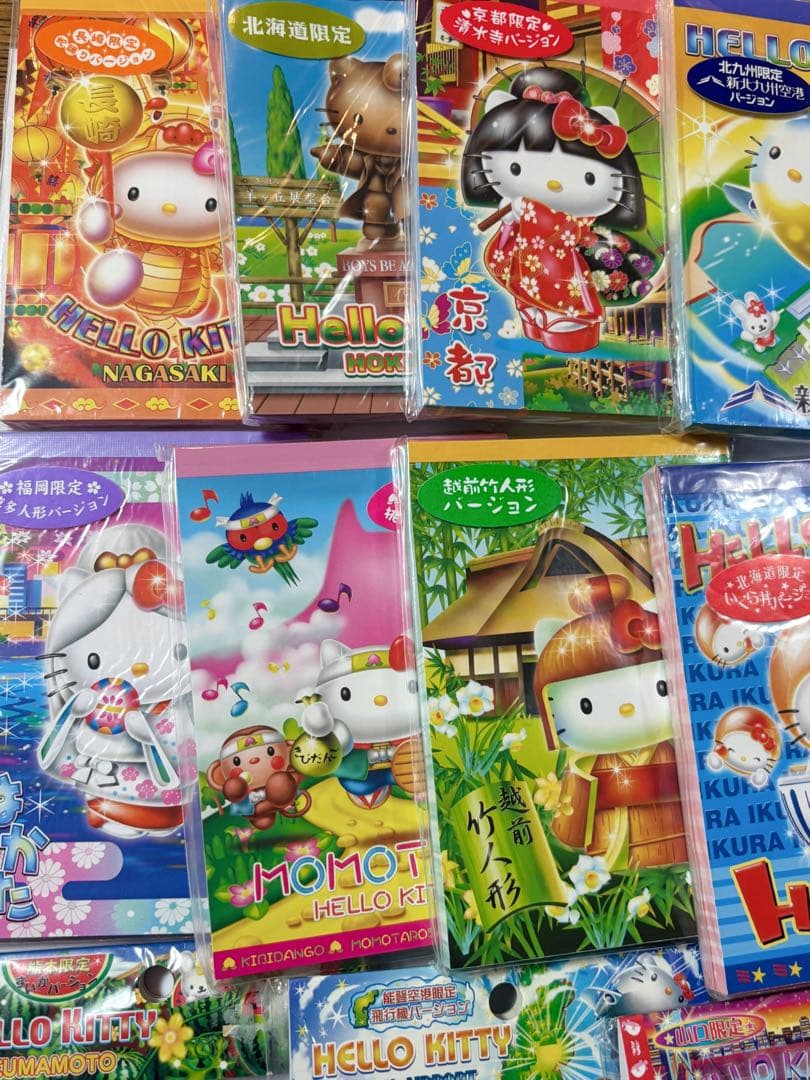 ハローキティ ご当地メモ帳 14点
