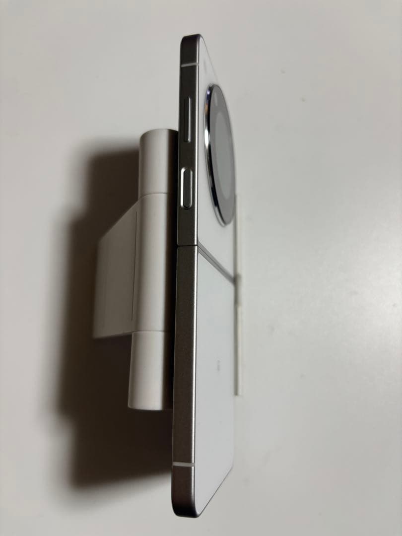 128G 5G 折畳 A304ZT ZTE Libero Flip SIMフリー