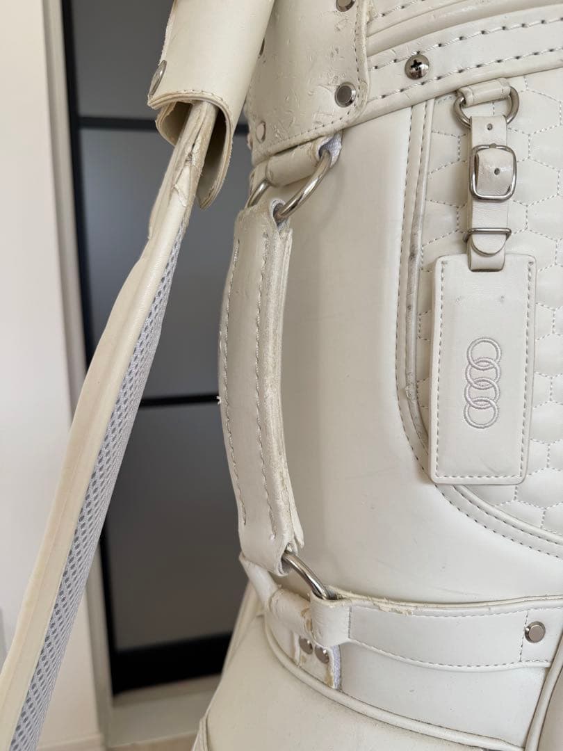 Audi ゴルフ　キャディバッグ ホワイト