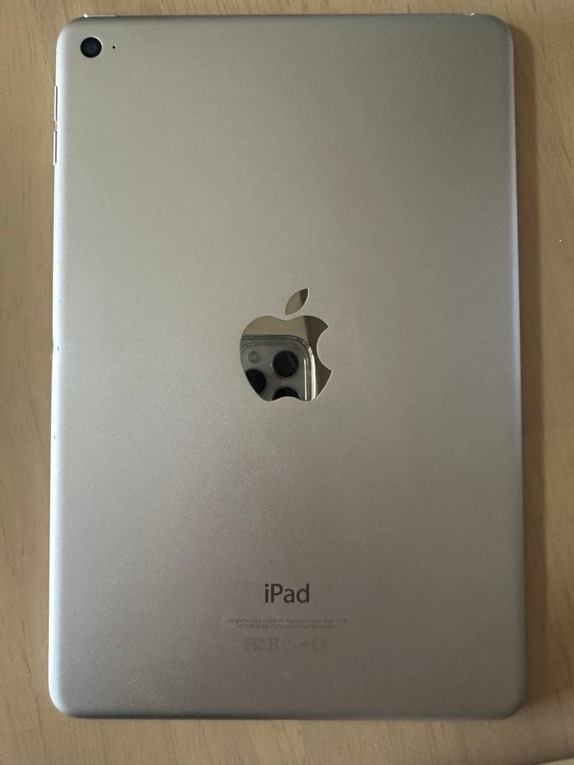 iPad mini4 128GB シルバー バッテリー容量94%