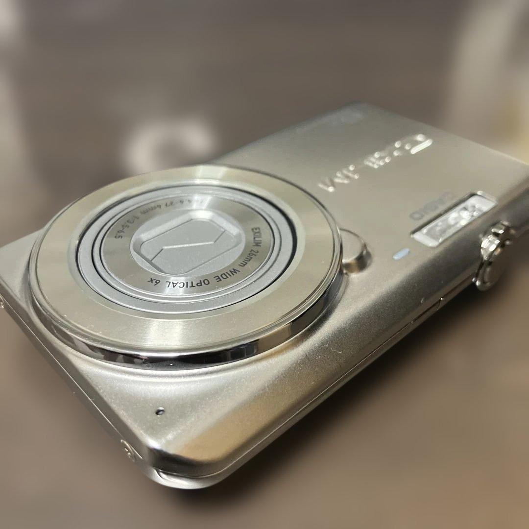 デジタルカメラ CASIO EXILIM EX-Z690 SR SET