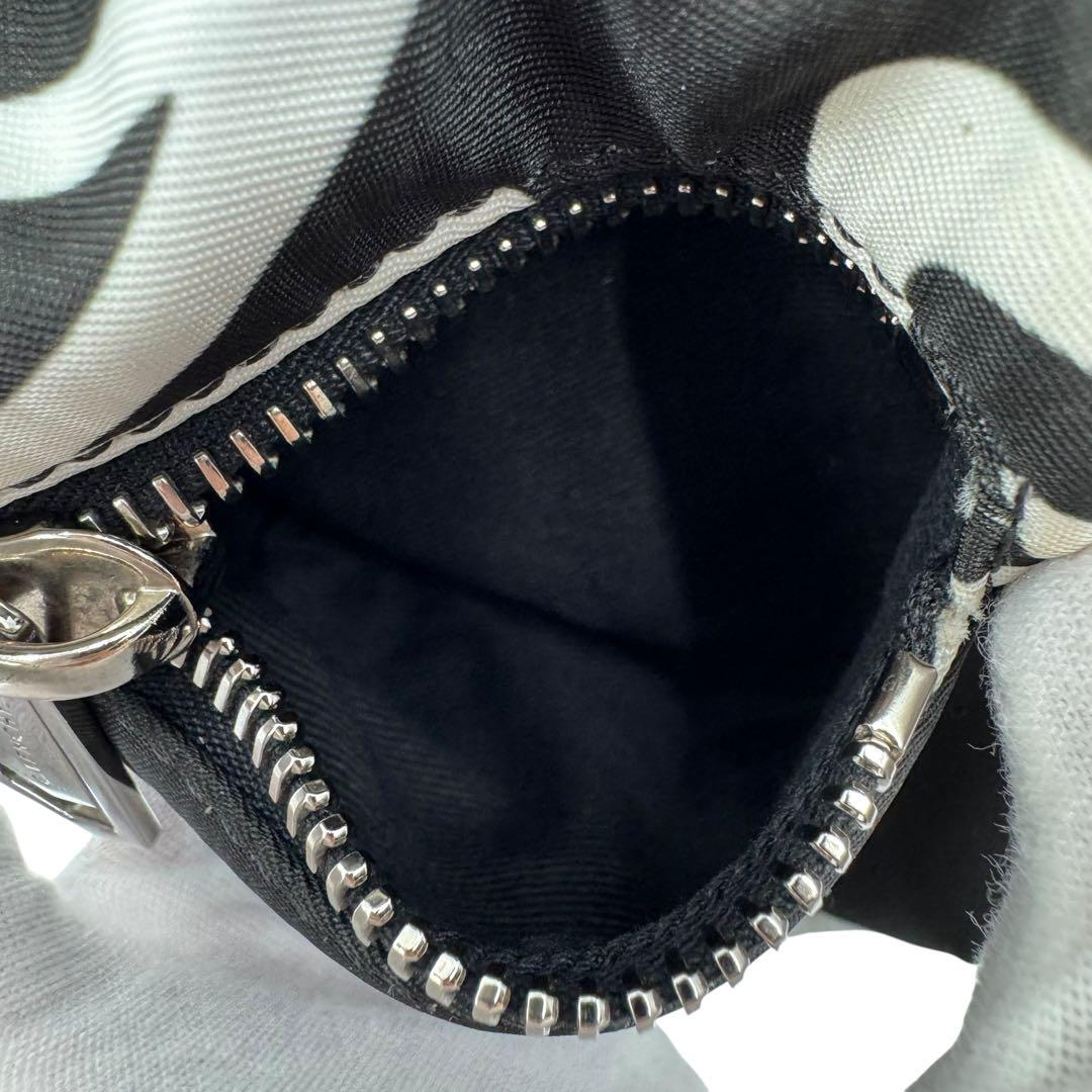 GIVENCHY ジバンシー　ボディバッグ　クロスボディ　ショルダーバッグ　総柄