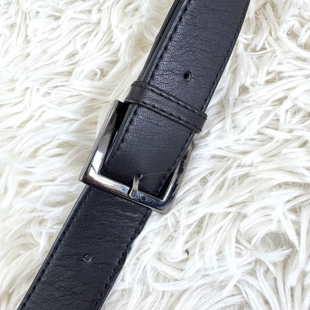 美品 kawa-kawaカワカワ ハトメ ボディバッグ ショルダー レザー 黒